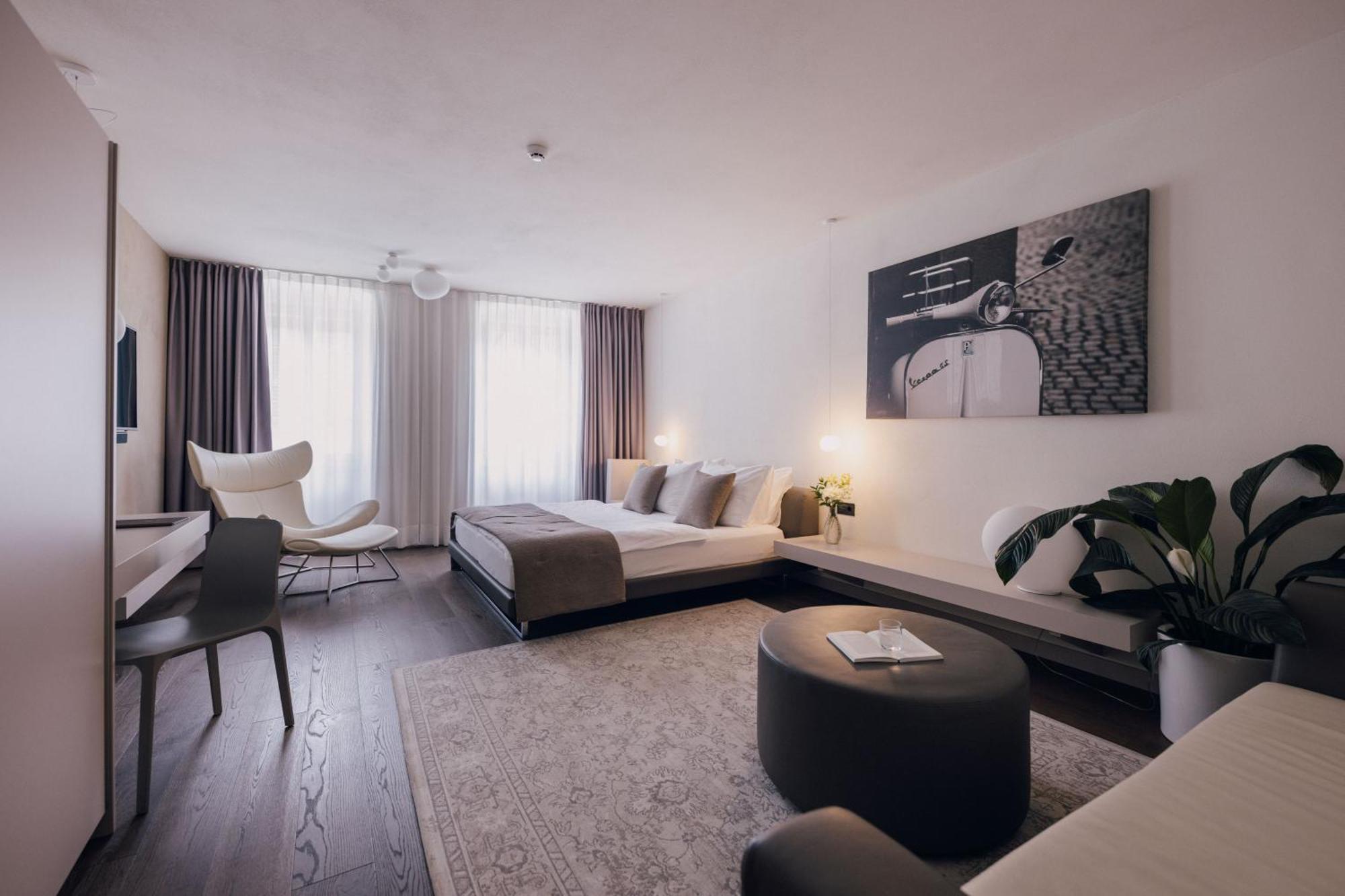 Guesthouse Suiteseven Merano Exterior photo